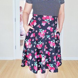 Agnes & Dora™ Midi Skirt 1
